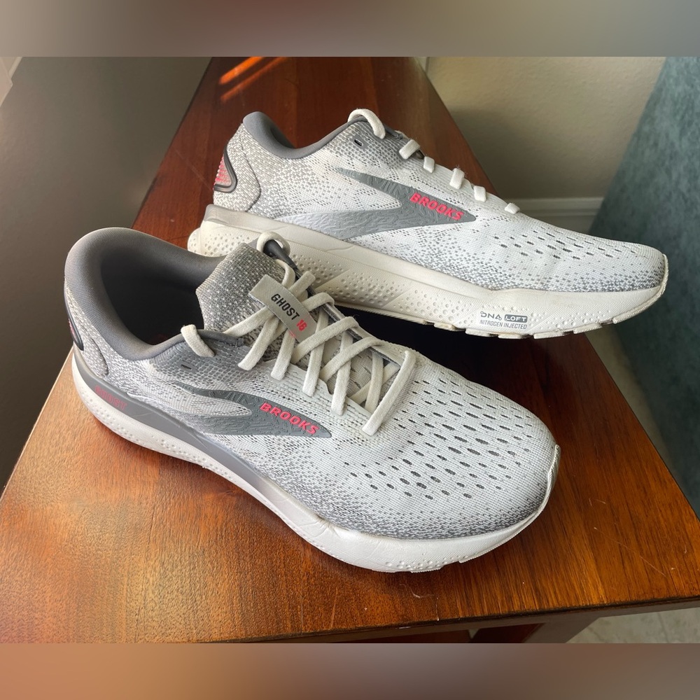 Brooks Ghost 14 Running Shoes Women’s 9.5